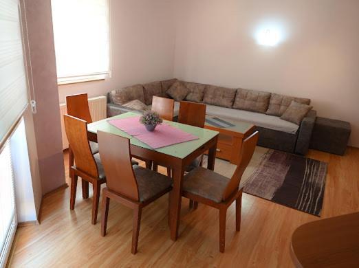 Mb Apartments Ягодина Экстерьер фото