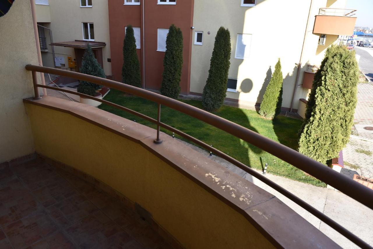 Mb Apartments Ягодина Экстерьер фото